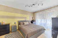 Absolute Ruhe am Waldrand – großzügiges Familienhaus mit erholsamen Außenbereich - Schlafzimmer