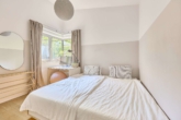 Effizienzhaus 70: Architektenbungalow mit traumhaftem Panoramablick - Schlafzimmer