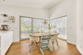 Effizienzhaus 70: Architektenbungalow mit traumhaftem Panoramablick - Essbereich