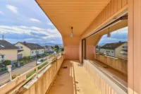 Teilrenoviertes Ein-/Zweifamilienhaus in familienfreundlicher Lage - Loggia