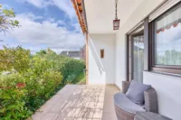 Teilrenoviertes Ein-/Zweifamilienhaus in familienfreundlicher Lage - Terrasse