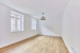 Herzstück: Schicke 3-Zimmer-Wohnung im modernisierten Fachwerkhaus - Zimmer 2