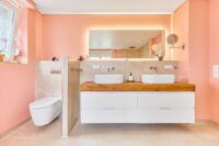 Modernisiertes Smart Home mit Designbad, SwimSpa & traumhaftem Familiengarten - Badezimmer