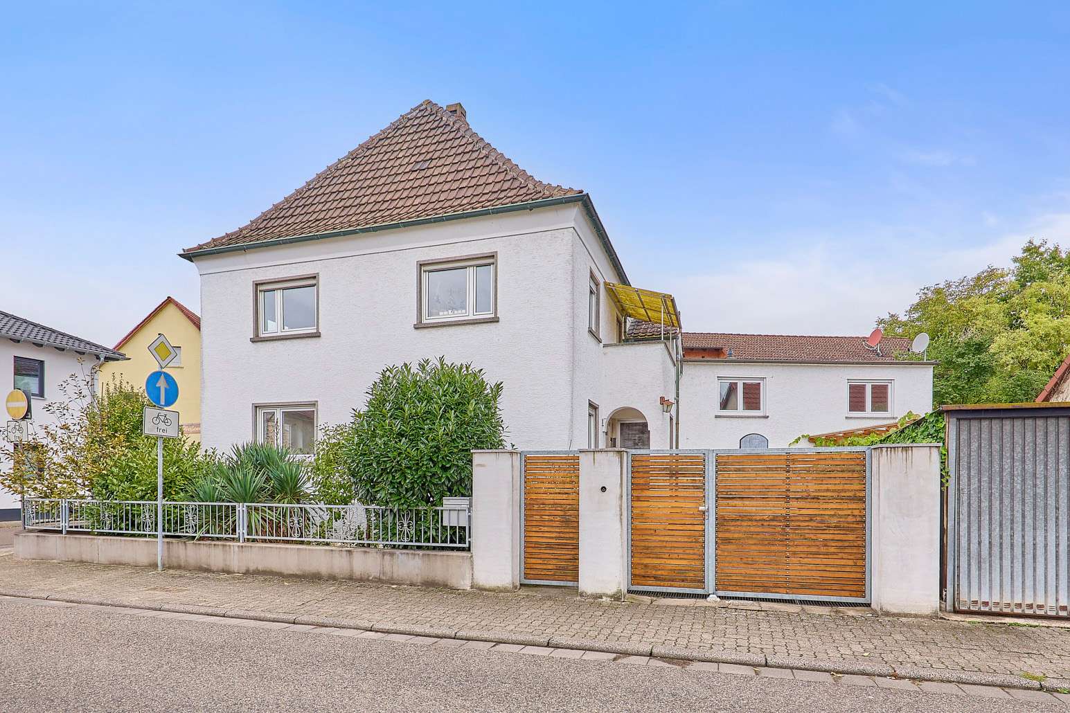 Teilrenoviertes 30er-Jahre Einfamilienhaus im beliebten Schifferstadt, 67105 Schifferstadt, Haus