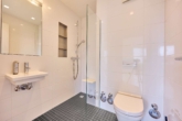 Exklusives Wohnen: 3-Zimmer-Penthouse & 1-Zimmer-Appartement mit besonderem Flair - Badezimmer