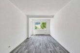 Kernsanierte 3-Zimmer-Wohnung mit hellen Räumen, Balkon & Gartenterrasse - Büro