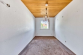 Schöne Eigentumswohnung mit durchdachter Raumaufteilung und Balkon in ruhiger Lage - Kinderzimmer
