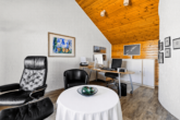 Exklusives Feriendomizil mit 4 Appartements und integriertem Wohnhaus in privilegierter Panoramalage - Arbeitszimmer