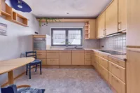 Familienanwesen mit Mehrgenerationenpotenzial, Innenhof & Einliegerwohnung - Küche