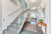Durchdachte Architektur & stilvolles Ambiente - Ein Anwesen der Extraklasse ohne Kompromisse - Flur