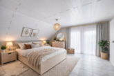 Viel Platz zum Leben – Einfamilienhaus mit großem Garten und Wohlfühlcharakter - Schlafzimmer_digitales staging
