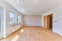 Attraktive Eigentumswohnung mit Südbalkon, 2 Stellplätzen & viel Platz zum Wohlfühlen - Wohn- und Esszimmer
