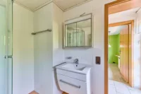 Wohnträume mit Perspektive – freistehendes Einfamilienhaus mit zusätzlichem Bauplatz - Badezimmer