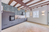 Glanzstück: einzigartige 3-Zimmer-Erdgeschosswohnung im modernisierten Fachwerkhaus - Küche