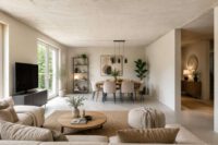 Modernes Wohnen nach Ihren Vorstellungen – Ausbauhaus mit 2 Maisonettewohnungen - Wohnzimmer - digitales staging