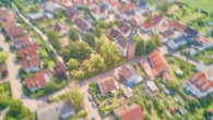 Einfamilienhaus mit idyllischem Garten - Drohnenaufnahme