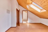 Attraktives Reihenmittelhaus mit eigenem Garten, in beliebter Wohnlage - DG: Diele