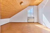Attraktives Reihenmittelhaus mit eigenem Garten, in beliebter Wohnlage - DG: Schlafzimmer