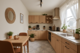 Ein Zuhause für die ganze Familie – mit viel Platz, Nebengebäuden & Gemüsegarten oder Gartenidylle - Küche - digitales staging