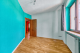 Südpfälzisches Wohnglück: Doppelhaushälfte mit Garten und viel Platz für die Familie - Kinderzimmer