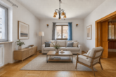 Südpfälzisches Wohnglück: Doppelhaushälfte mit Garten und viel Platz für die Familie - Wohnzimmer digitales Staging