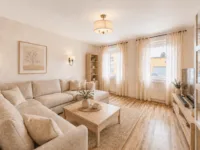 Familienfreundliches Zuhause in ruhiger Wohnlage der Südpfalz - Wohnzimmer_KI generiert