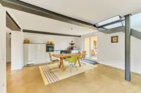 Wohnensemble mit Dreiseithof-Charakter, Wintergarten & mediterranem Flair - Esszimmer