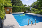 Exklusive Wohlfühlimmobilie mit traumhaftem Garten, Pool und Terrasse - Pool
