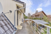 Exklusive Wohlfühlimmobilie mit traumhaftem Garten, Pool und Terrasse - Balkon
