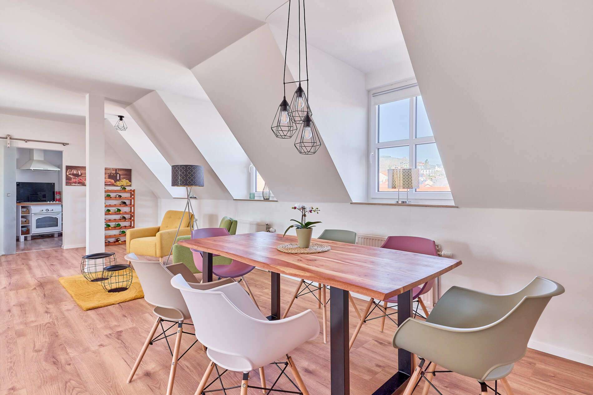 Modernisierte 2-Zimmer-Wohnung mit toller Dachterrasse in zentraler Lage, 67433 Neustadt an der Weinstraße, Wohnung