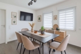 Stilvolles Einfamilienhaus – wohnen in modernisiertem und zeitgemäßem Ambiente - Staging: Esszimmer EG
