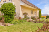 Besonderes Einfamilienhaus mit angelegtem Garten in Weinbergsrandlage von Edenkoben - Zugang zum Haus
