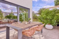 Wohnen mit grenzenlosem Raumgefühl – exklusives Architektenhaus in traumhafter Randlage - Terrasse