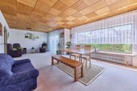 Großzügiges Wohnanwesen mit weitläufigem Innenhof, vielseitiger Scheune & Einliegerwohnung - Wohn- und Esszimmer