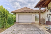 Familienklassiker mit Ausbaureserve, Garten und optionalem Zusatzgrundstück - Garage