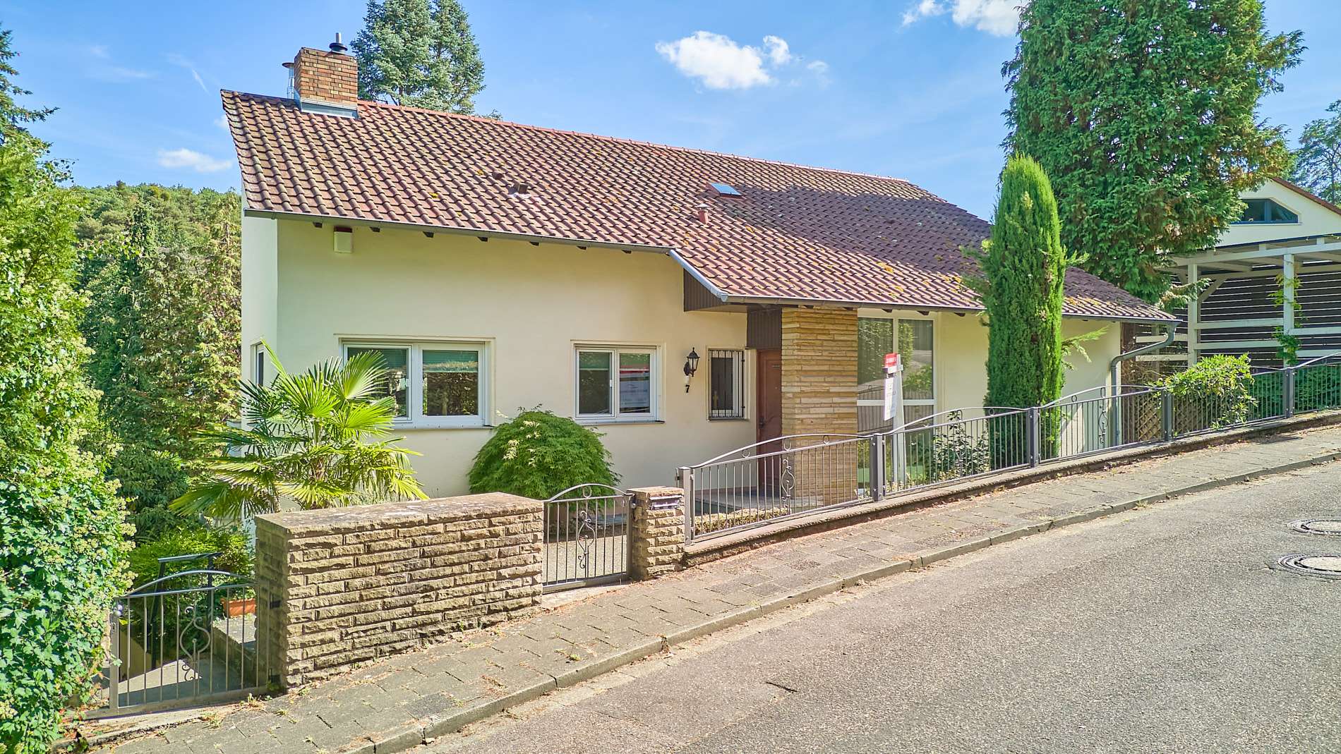 Repräsentatives Architektenhaus mit imposantem Garten & Einliegerwohnung in absoluter Spitzenlage, 67434 Neustadt an der Weinstraße, Einfamilienhaus