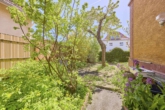 Charmante Jugendstilvilla mit authentischem Flair, kleinem Gartenidyll & praktischer Doppelgarage - Garten
