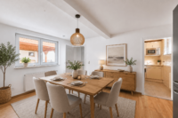 Einfamilienhaus mit sonnigem, vielseitig nutzbarem Hofbereich - Esszimmer_digitales staging