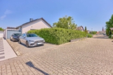 Exklusiver Bungalow in ruhiger Lage mit lichtdurchfluteten Räumen - Außenansicht