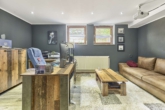 Exklusiver Bungalow in ruhiger Lage mit lichtdurchfluteten Räumen - Büro_KG