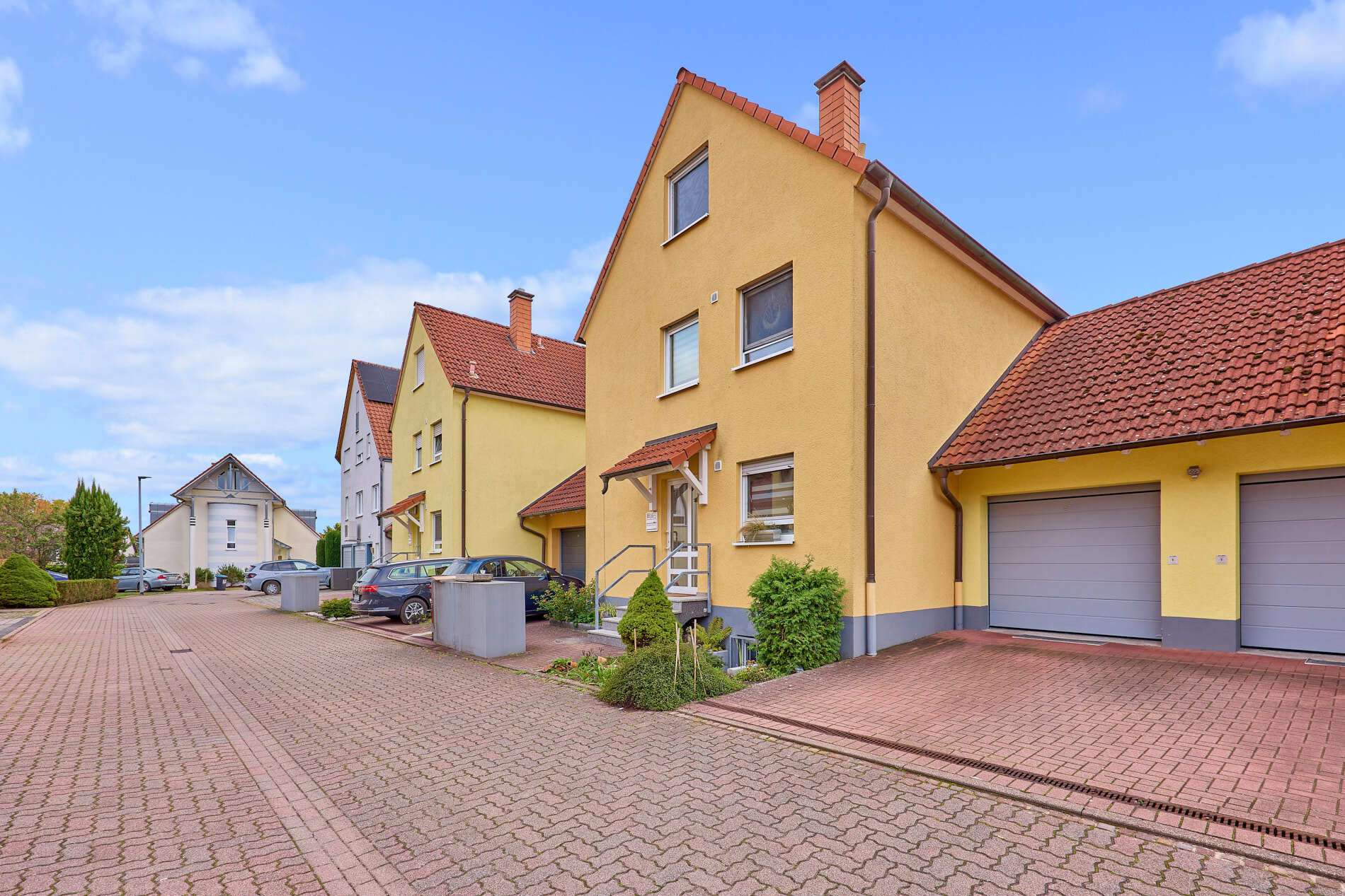 Komfort trifft Kapitalanlage: moderne 3-Zimmer Maisonettewohnung mit eigenem Garten & Garage, 67125 Dannstadt-Schauernheim, Erdgeschosswohnung