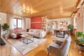 Wohnen, arbeiten & Natur: Vielseitiges Einfamilienhaus mit Scheune, Garten & Hof - Wohnzimmer_staging
