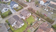 Einfamilienhaus mit Kamin & großem Garten für die ganze Familie - Drohnenaufnahme