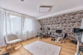 Viel Raum für Ihre Ideen – Wohnimmobilie mit außergewöhnlichem Lager- und Nutzungspotenzial - Schlafzimmer DG