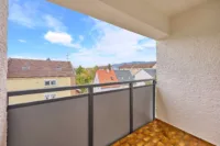 Zentral wohnen mit Weitblick – attraktive 3-Zimmer-Eigentumswohnung mit Loggia - Balkon