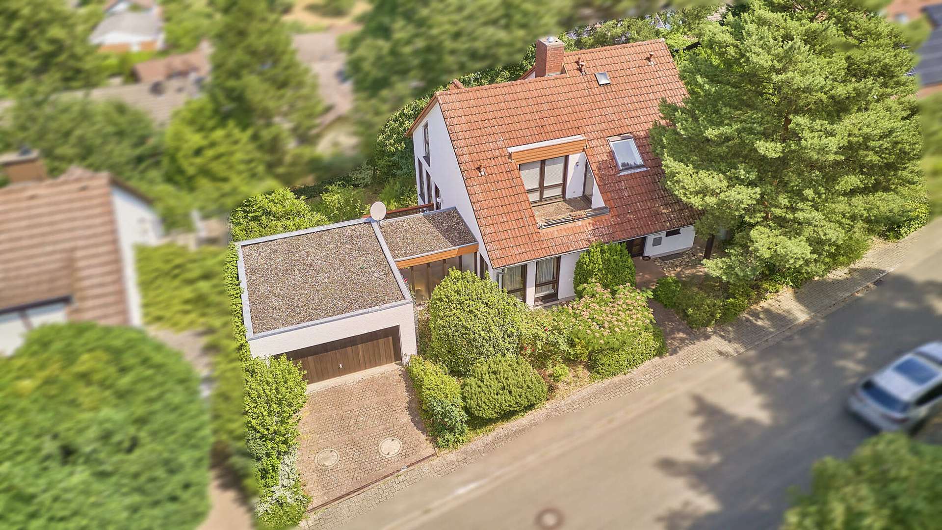 Licht. Luft. Lebensqualität – Architektenhaus mit Einliegerwohnung und besonderem Flair, 67434 Neustadt an der Weinstraße, Zweifamilienhaus