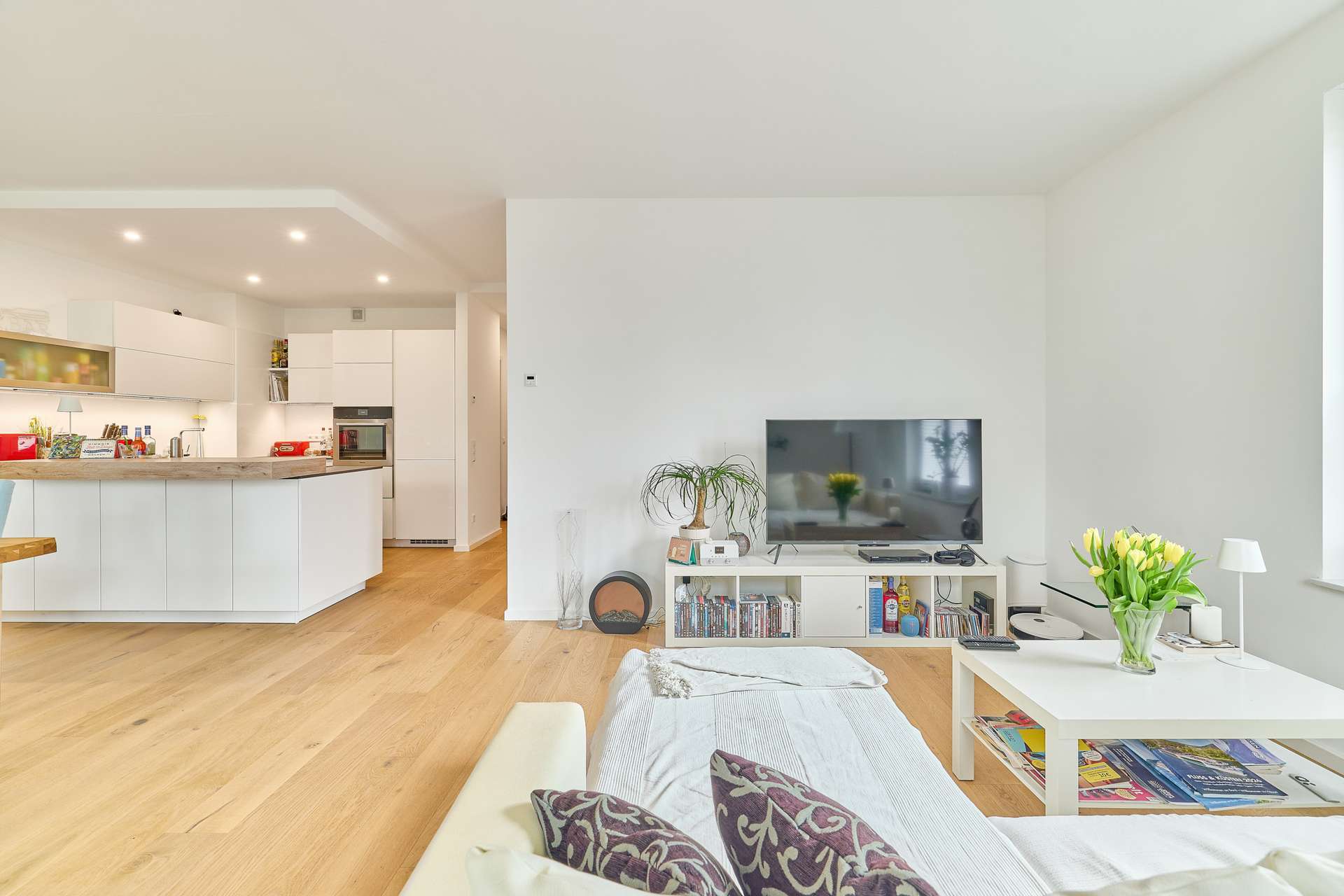 Neuwertige Wohnung mit modernem Wohnkomfort & hochwertiger Ausstattung, 67487 Maikammer, Erdgeschosswohnung