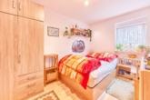 Vermietete 3-Zimmer-Wohnung mit ca. 3,6 % Rendite in zentraler Lage - Schlafzimmer
