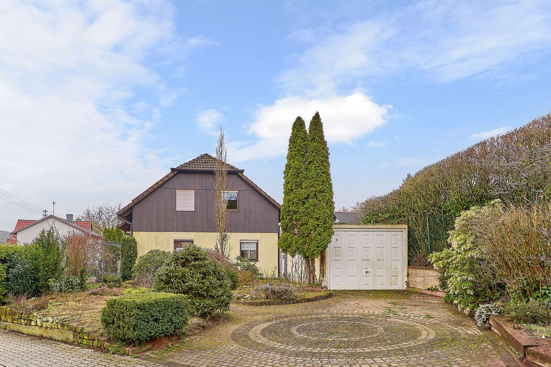 Eigenheim mit Herz und Gartenidylle – Einfamilienhaus in ruhiger Wohnlage, 67316 Carlsberg, Einfamilienhaus