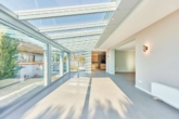 Modern. Offen. Besonders. Zeitgemäß modernisiertes Wohnhaus mit großzügigem Wintergarten - Wintergarten